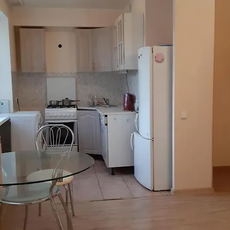 Kesk Apartment *